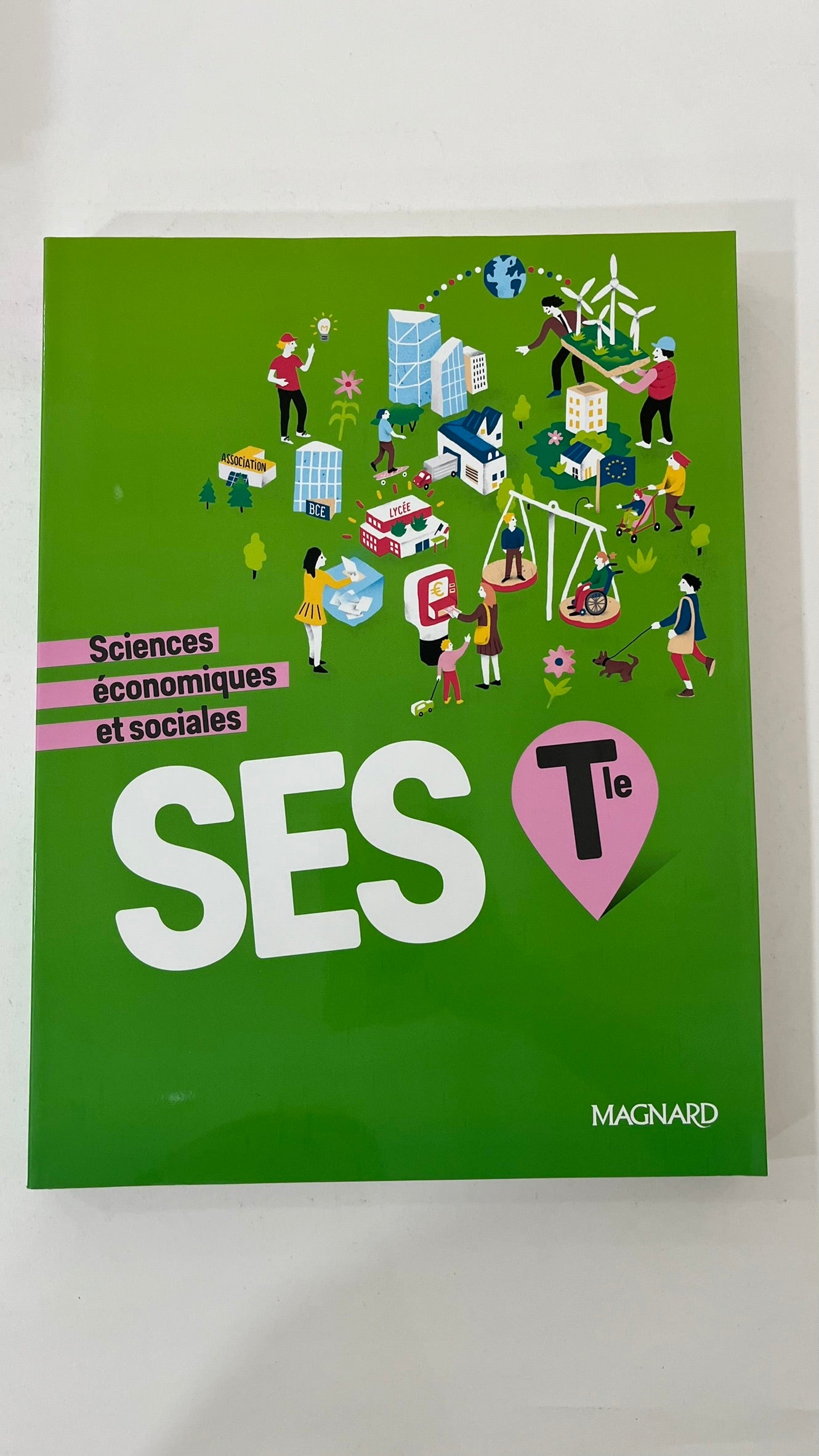SCIENCES ECONOMIQUES ET SOCIALES TLE 2020 - MANUEL ELEVE