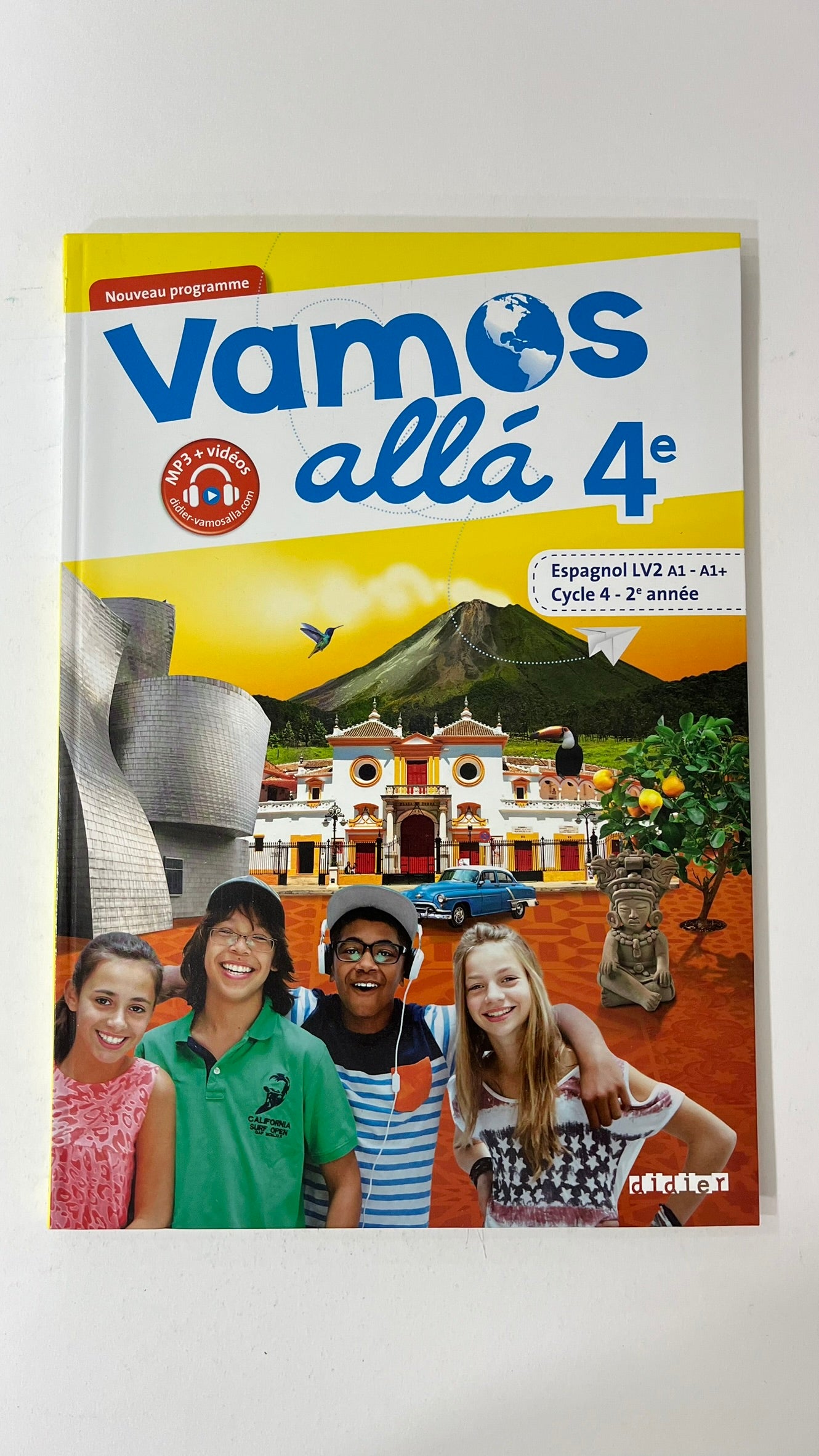 VAMOS ALLA 4E LV2 - LIVRE